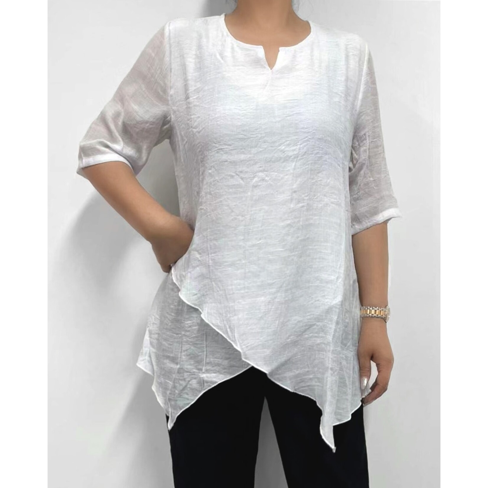 Creations cotton/polyester blend short sleeve split top, blouse, shirt