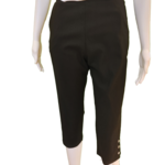 Pull on stretch capri pant with grommet detail