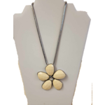 fashion jewelry Flower necklace