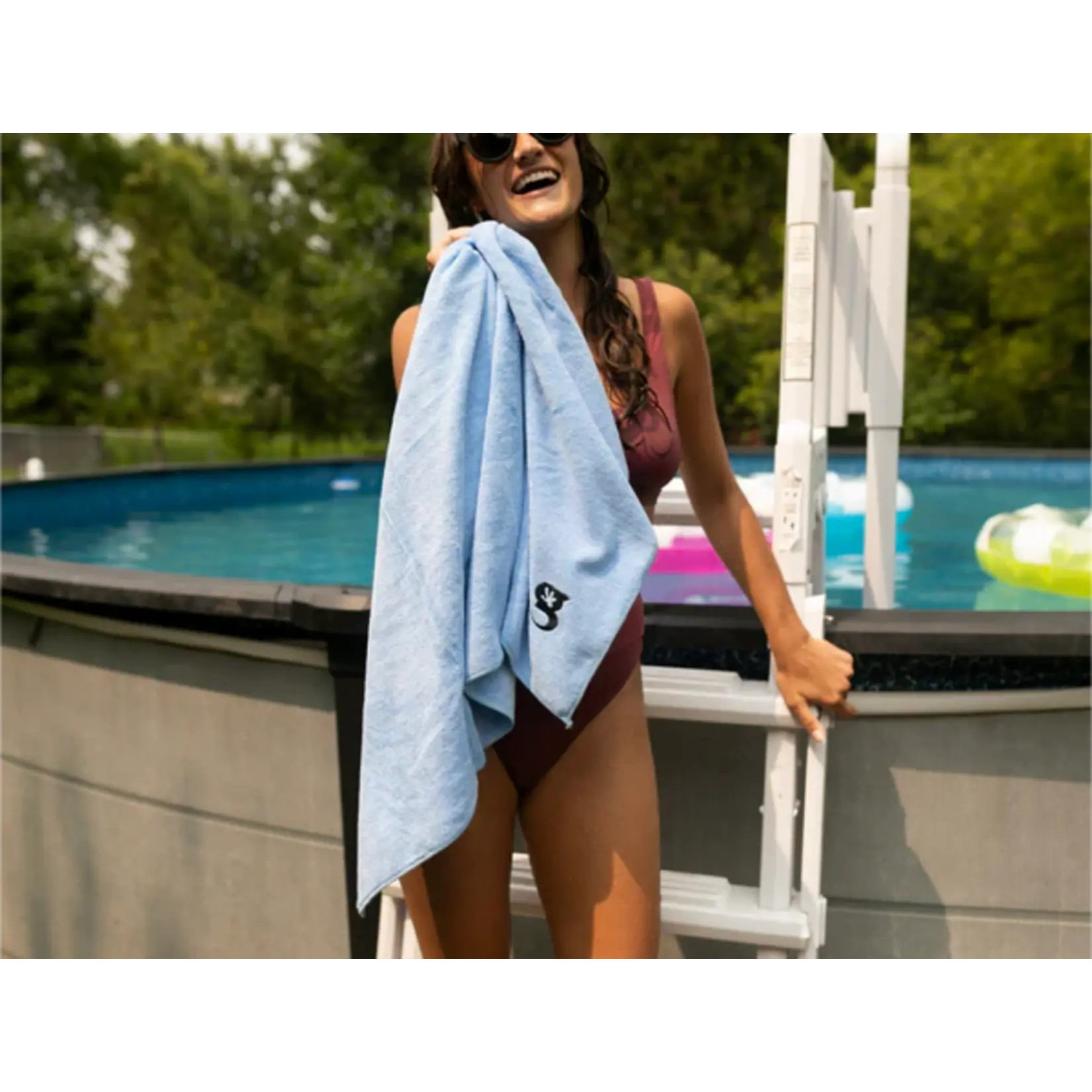 Geckobrands Quick Dry / High Absorbant 2'x4' Terry Towel: Blue