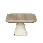 Pedestal Stand