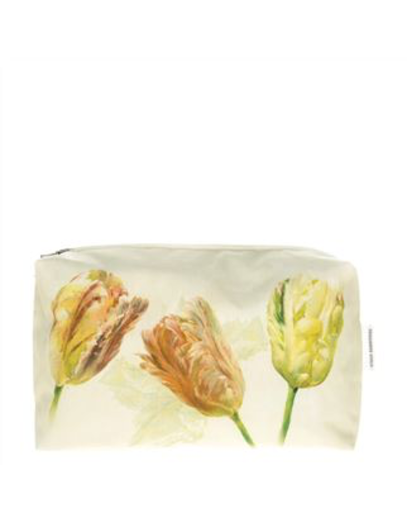 Designer's Guild Spring tulip buttermilk medium washbag