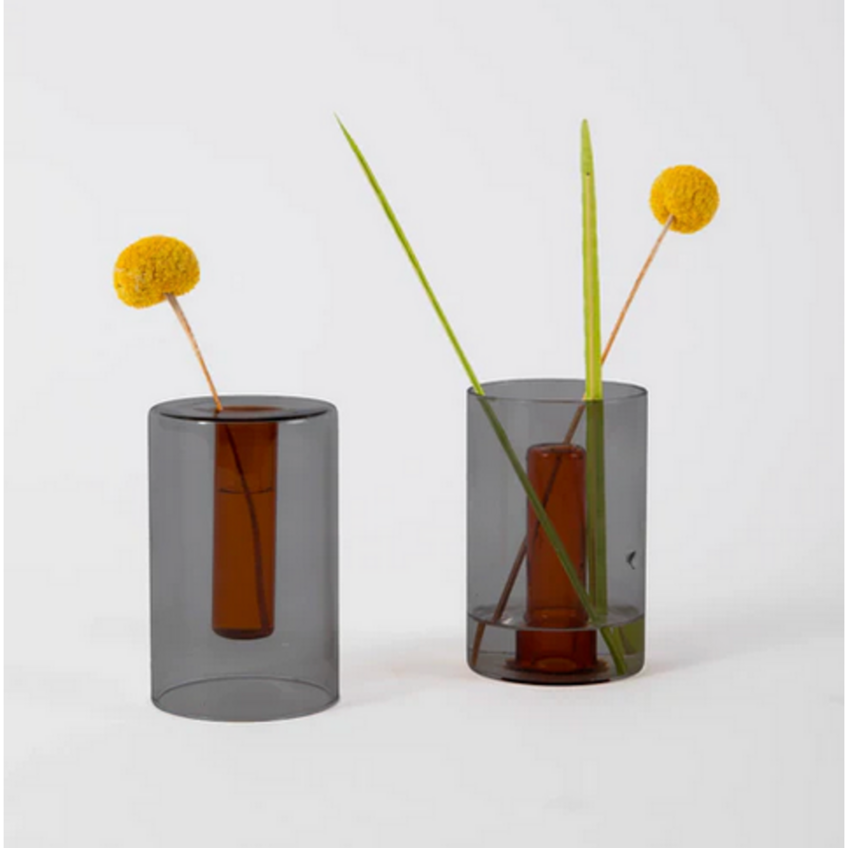 Color Lab Small Reversible Glass Vase - Smoke & Amber
