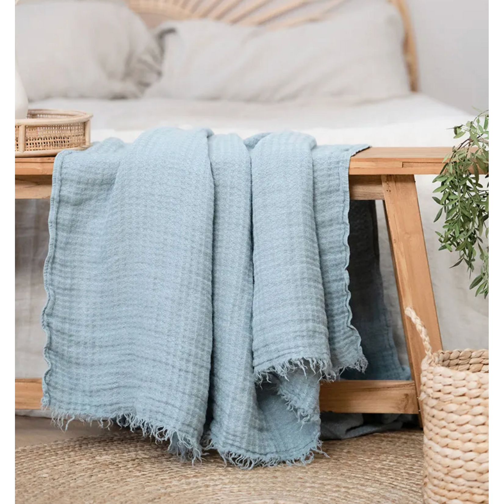 Linen Way Hampton Linen Throw in Ocean 60" x 75"