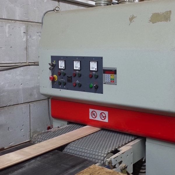 Le Marché du Bois Sablage en atelier