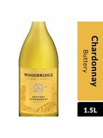 WOODBRIDGE WOODBRIDGE BUTTERY CHARDONNAY	1.5L