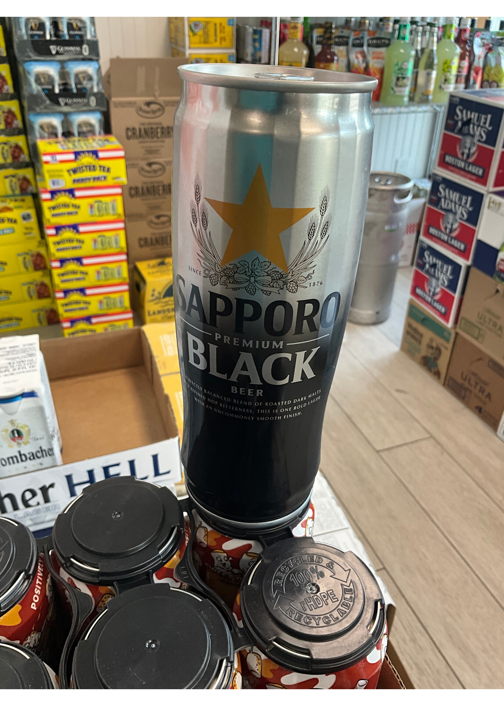 SAPPORO SAPPORO	PREMIUM BLACK BEER SINGLE	22 OZ