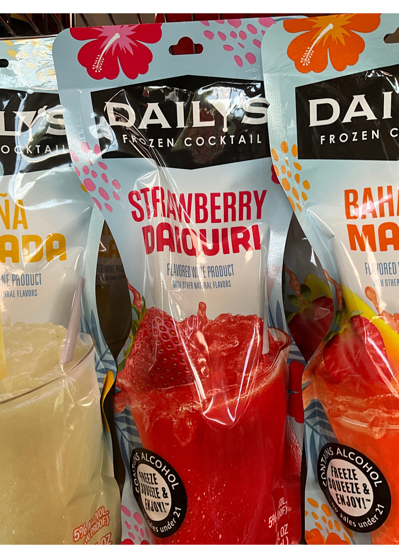 DAILY'S DAILY'S STRAWBERRY DAIQUIRI COCKTAIL 10 OZ POUCH