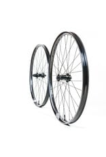 WeAreOne Wheelset 29" WeAreOne Revolution Union Industry Nine i9 1/1 110x15/148x12 Boost MicroSpline 6b. Sapim Race spokes (pair)