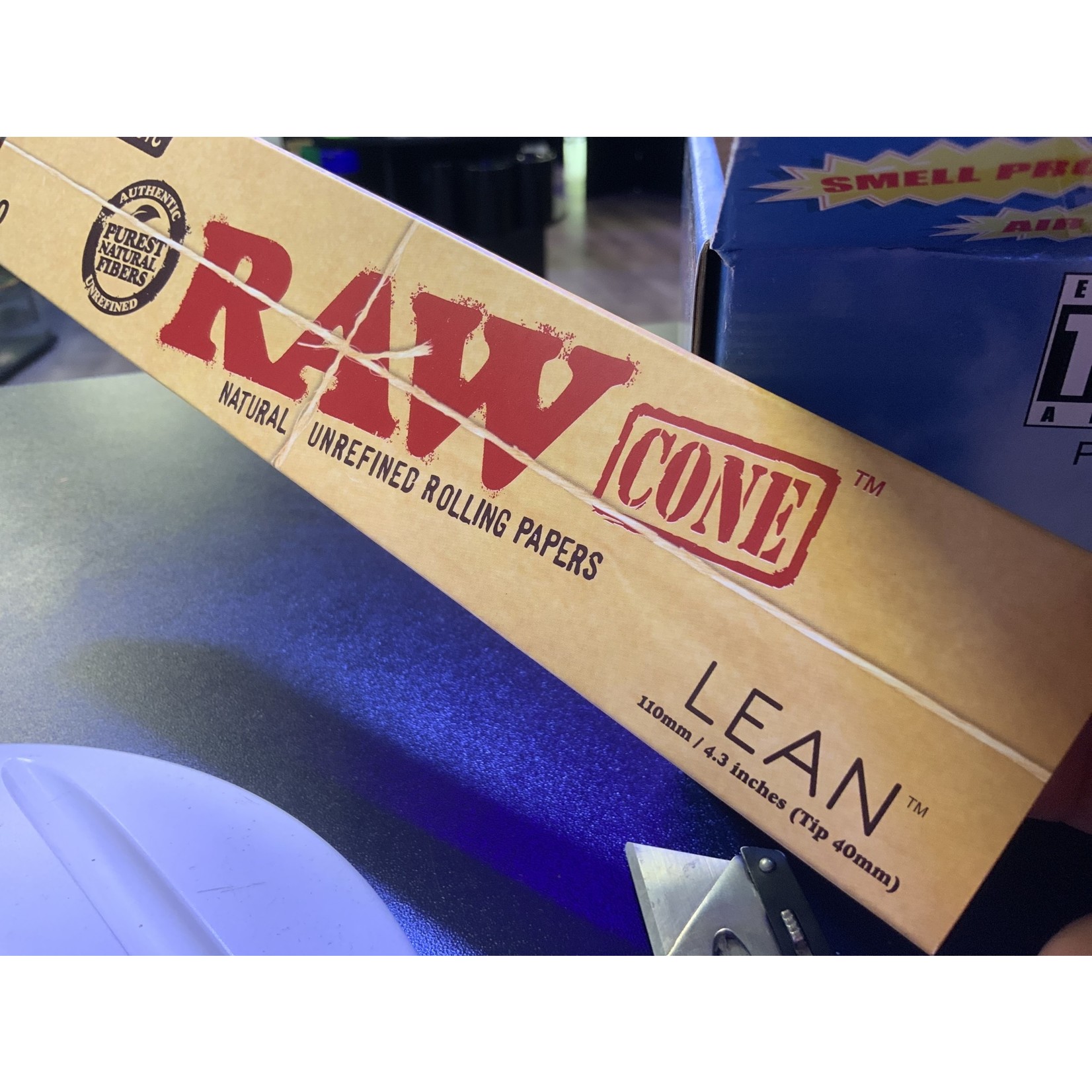 RAW Raw Rolling paper Lean 20 cone pack