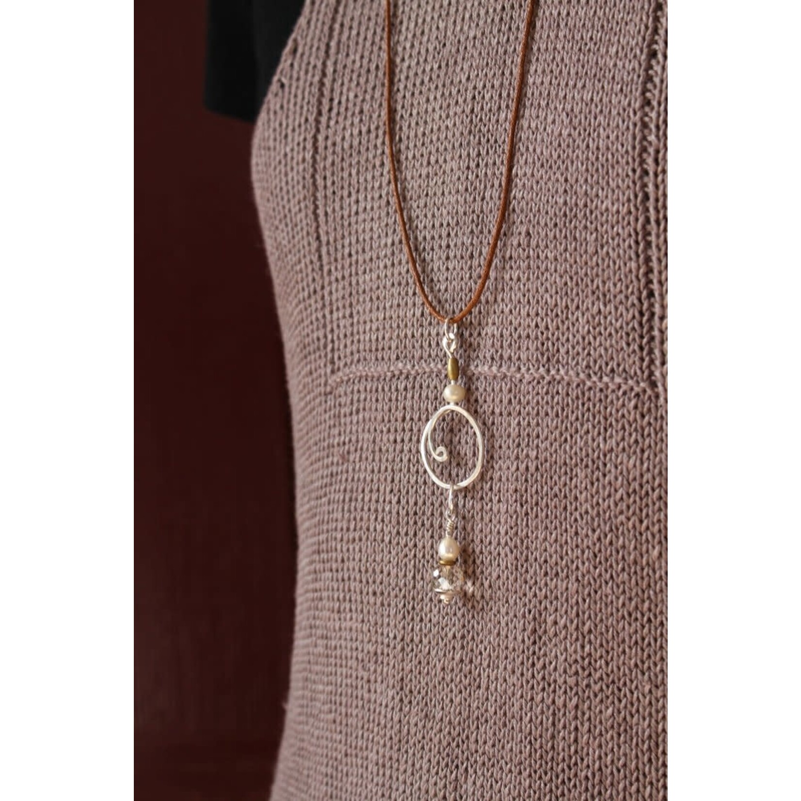 Wool & Wire Stitch Marker Necklace (Linen) by Wool & Wire