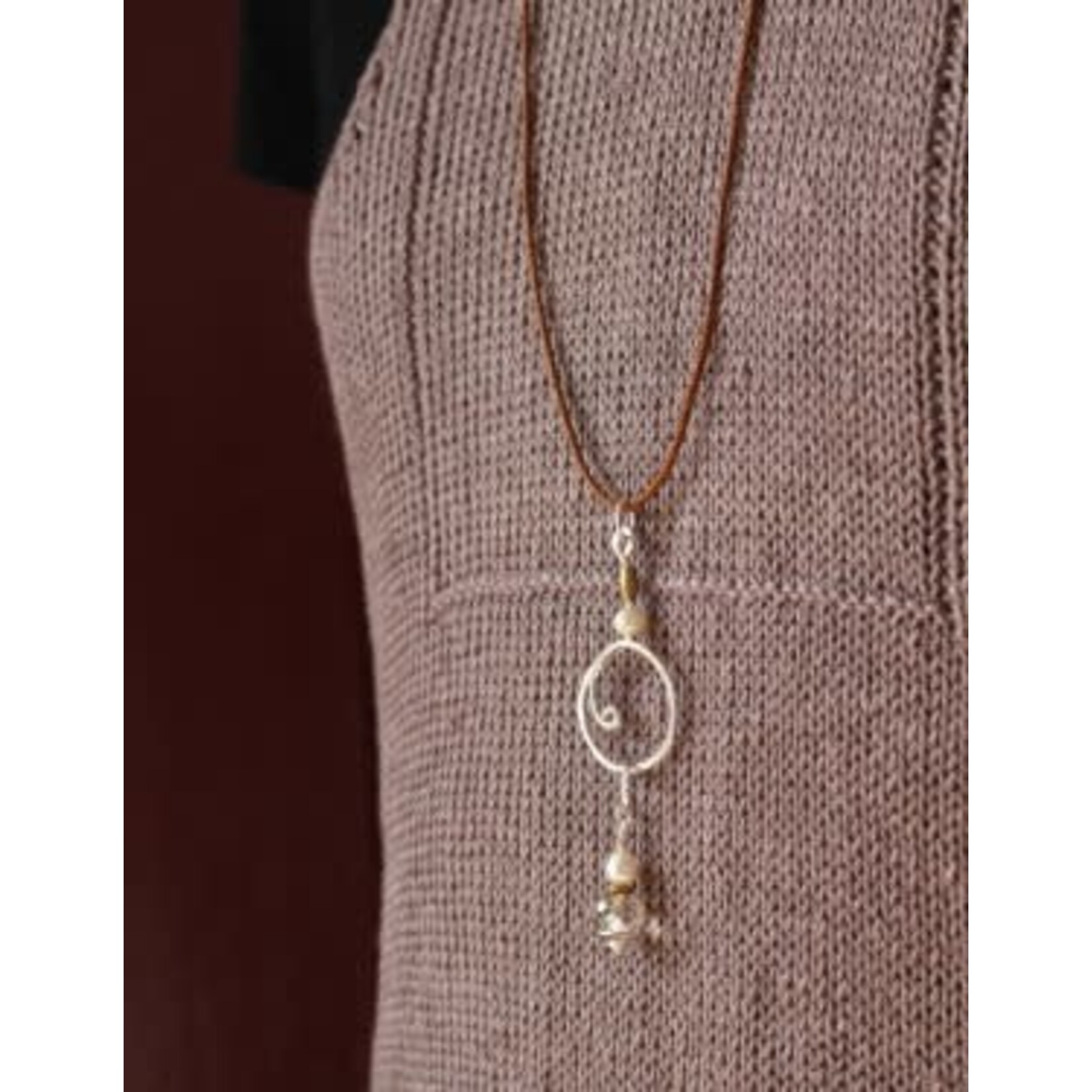 Wool & Wire Stitch Marker Necklace (Linen) by Wool & Wire