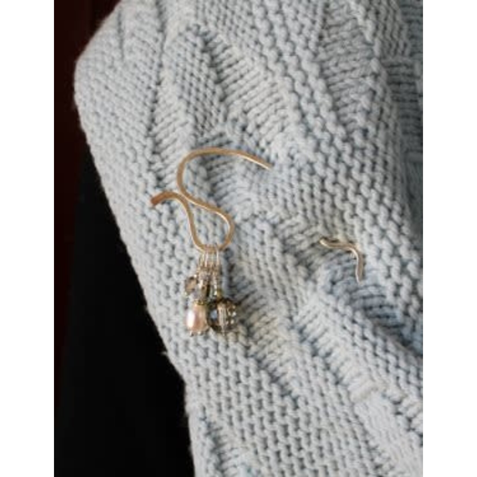 Wool & Wire Stitch Marker Necklace (Linen) by Wool & Wire