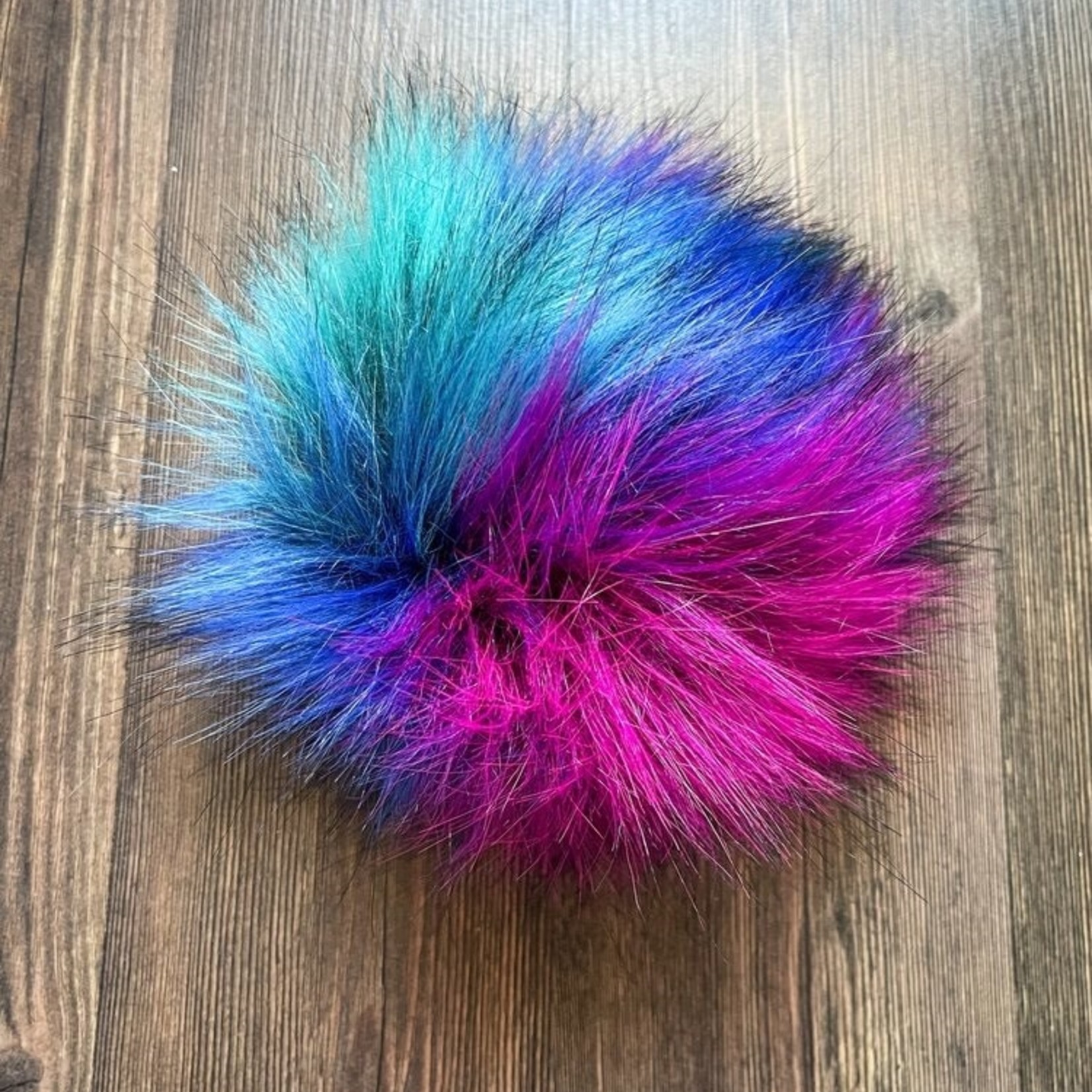 Once Upon A String Faux Fur Pom Poms (Snap) by Once Upon a String