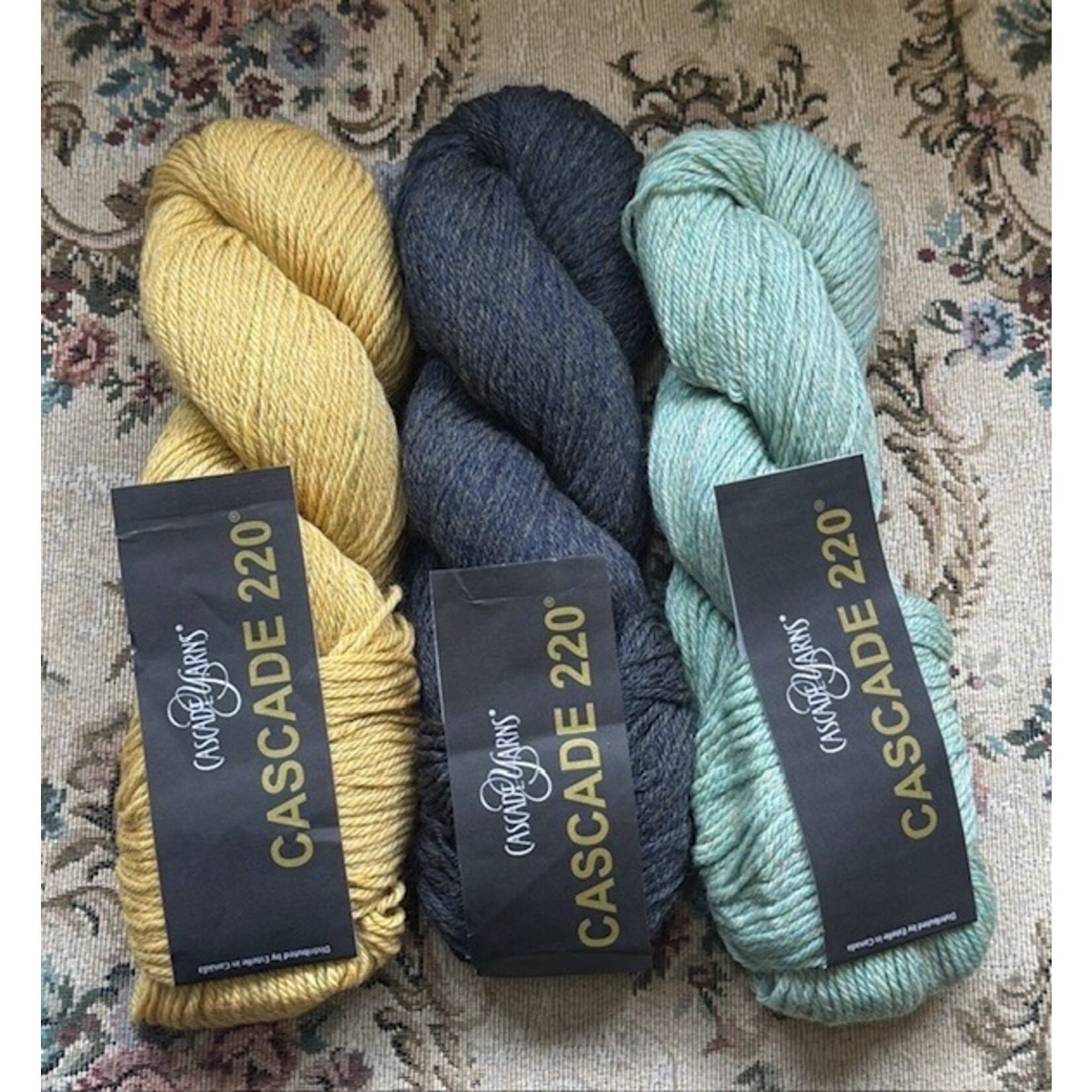 Cascade 220 Heathers (4-Medium) by CASCADE