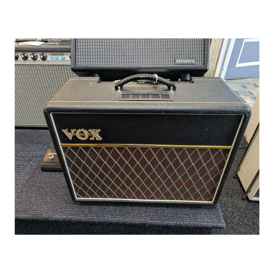 Consign Vox AC10 10w Guitar Amplifier