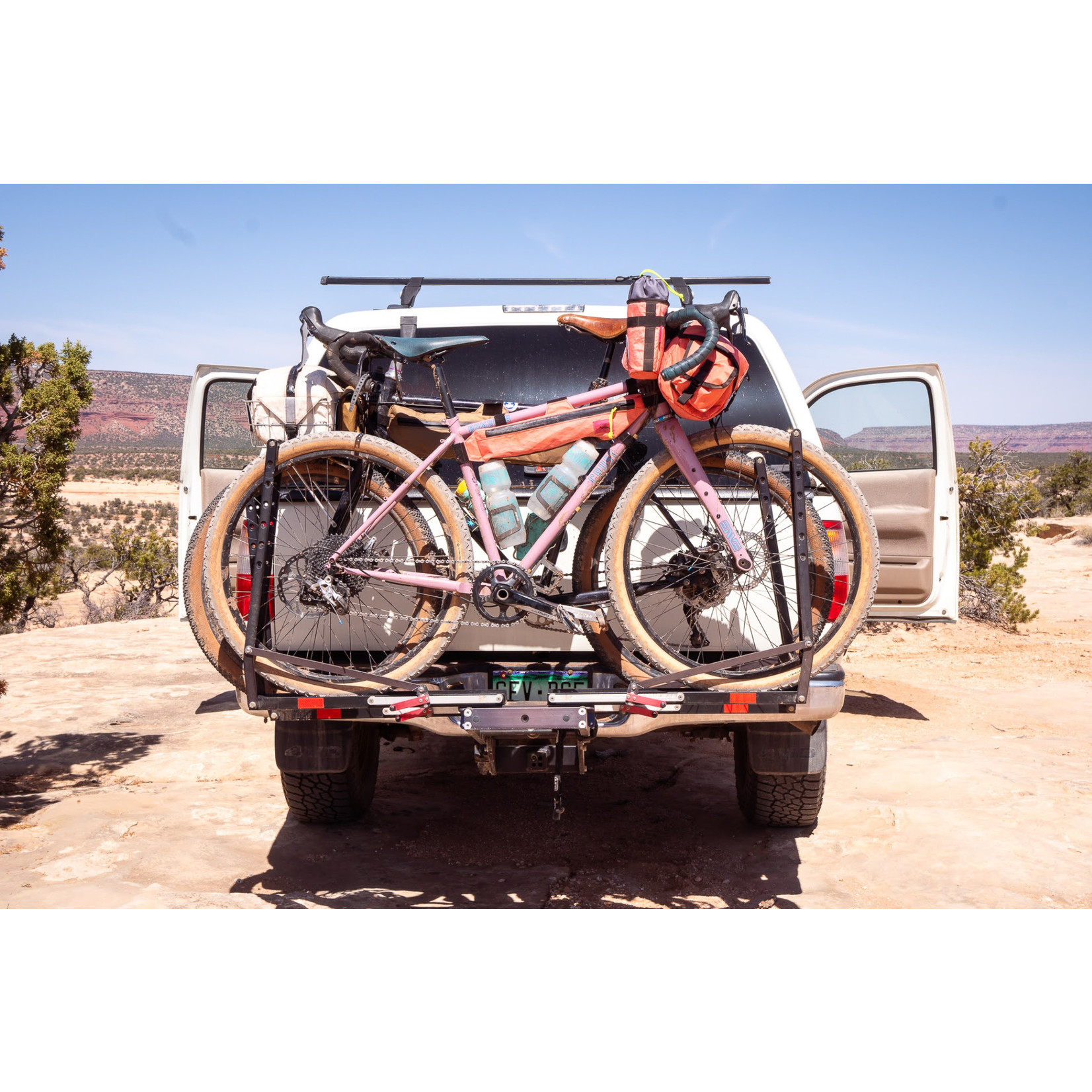Swift Industries Swift Industries Hold Fast Frame Bag 2022 Campout Edition - Coral