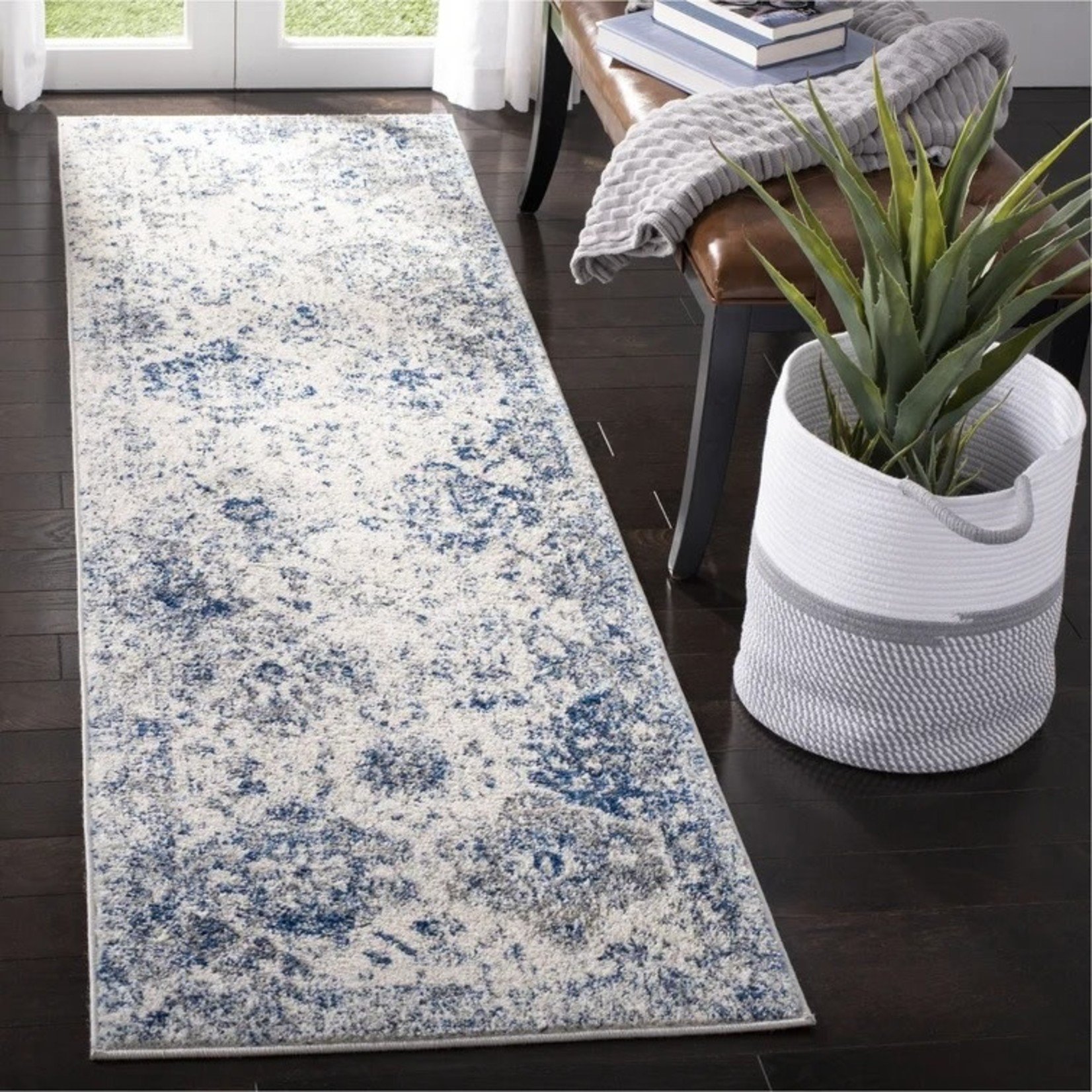 *2'3" x 14' Harty Oriental White/Royal Blue Area Rug