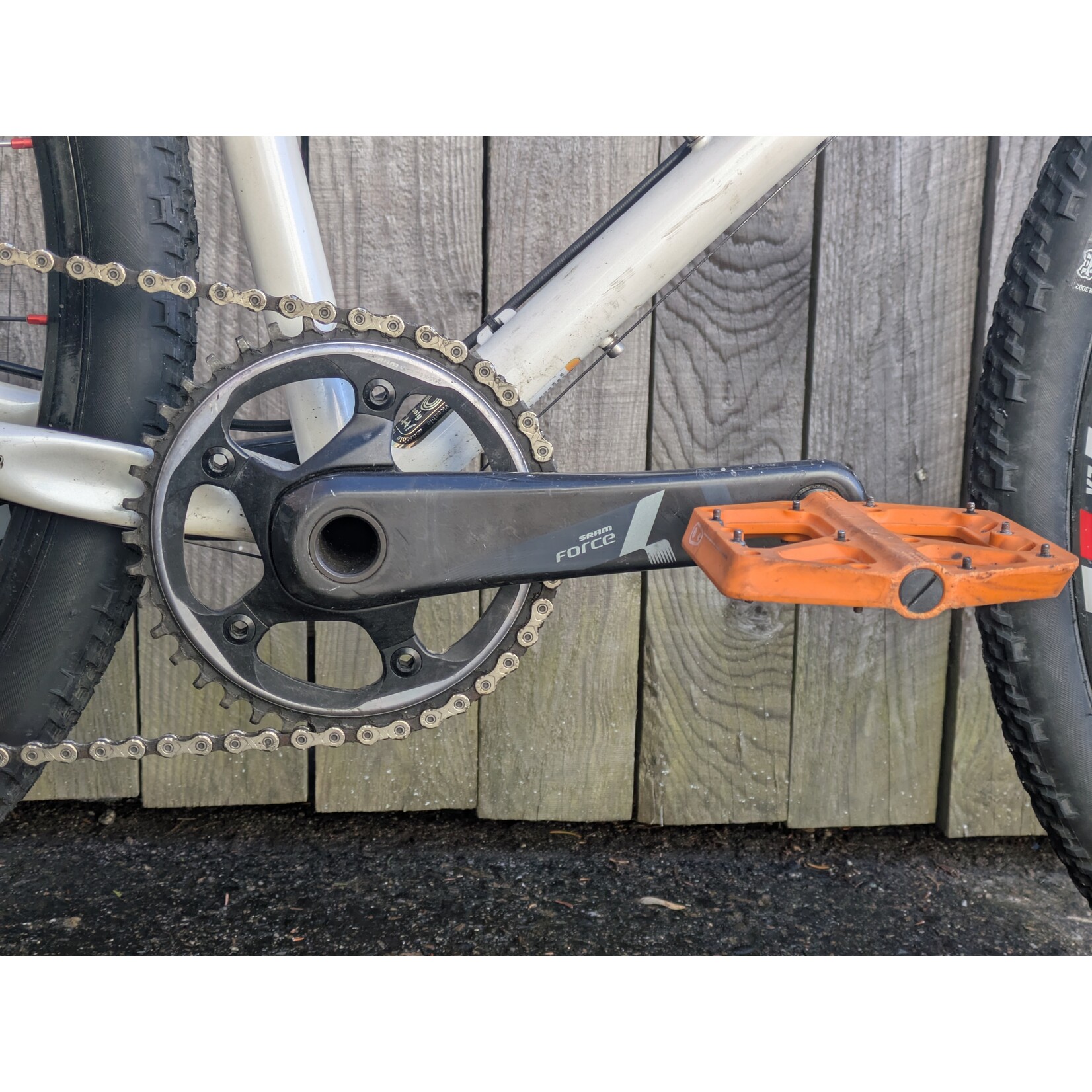 Portland Gear Hub Surly Midnight Special- X-Large - White