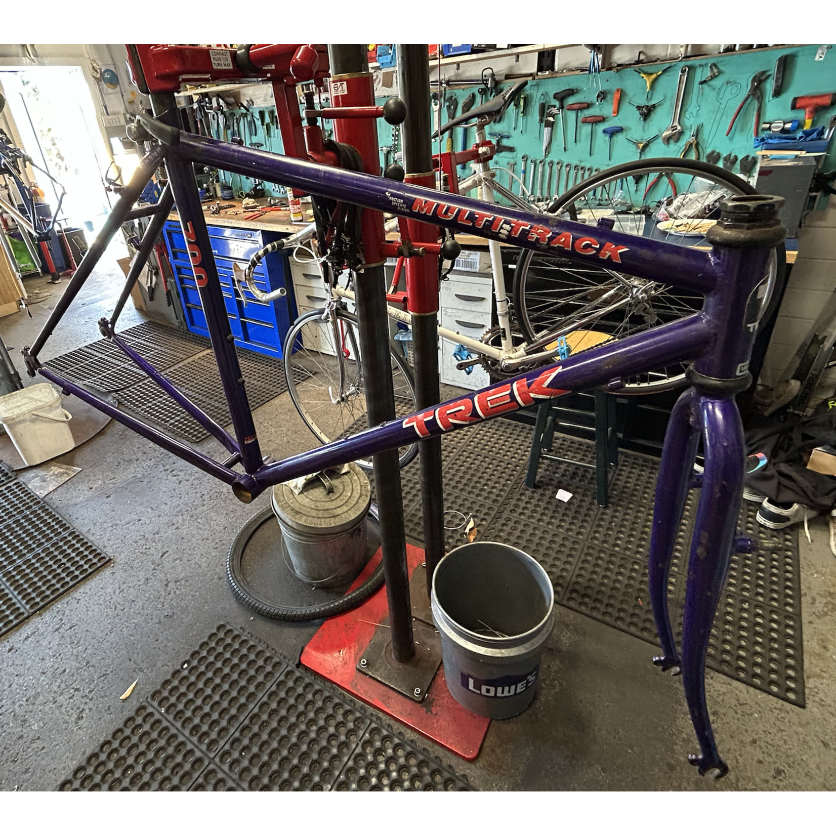 Build-A-Bike Workshop, Wednesdays, March 18 - April 8, 6:15pm - 8:30pm