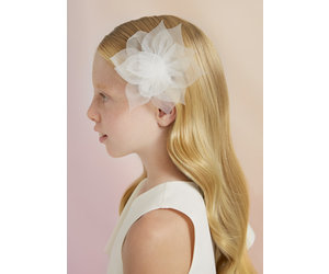abel-lula-white-flower-hair-