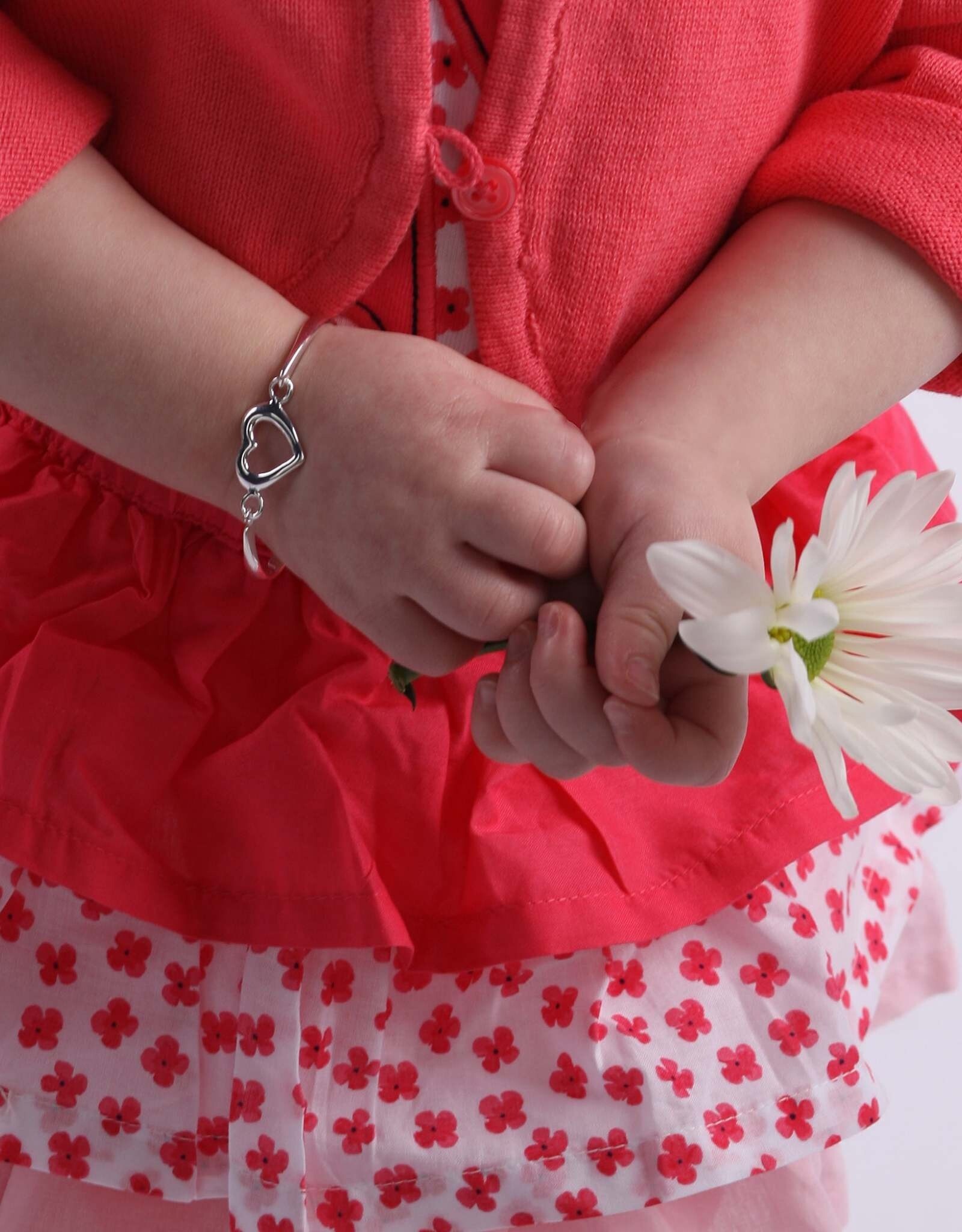 Cherished Moments Heart Bangle