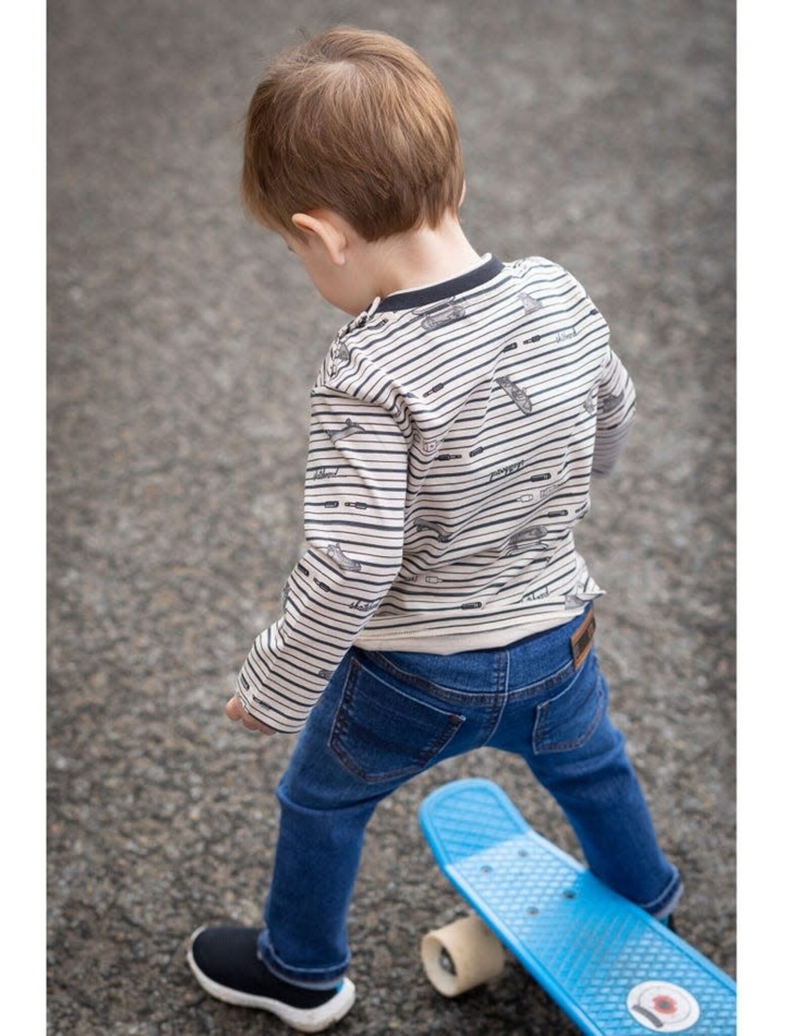 Noruk Born to Ride Skateboard