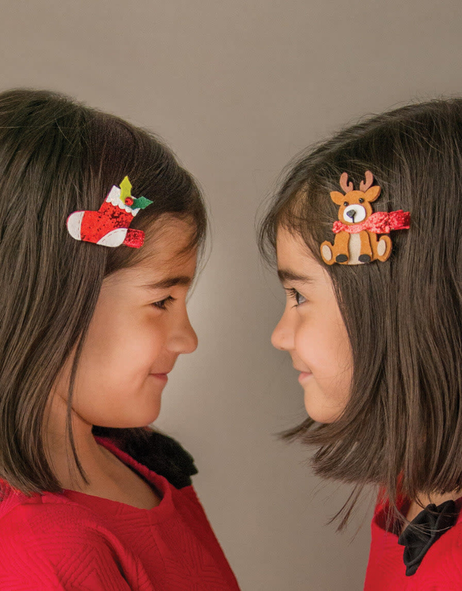 Bows Arts Christmas Poppers on a Sparkle Clip
