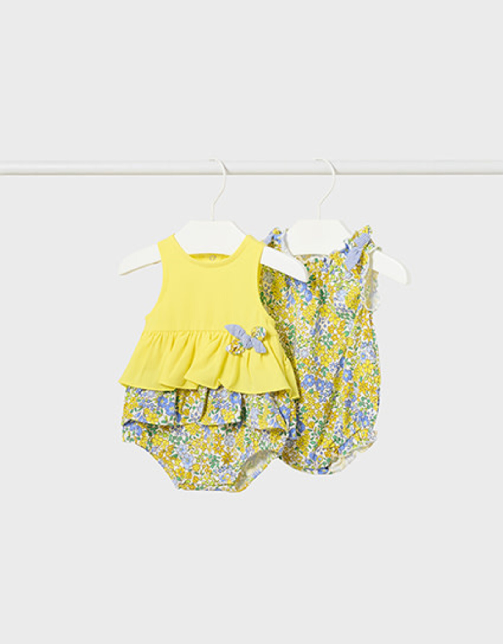 Mayoral Dandelion Point Papers Set of 2