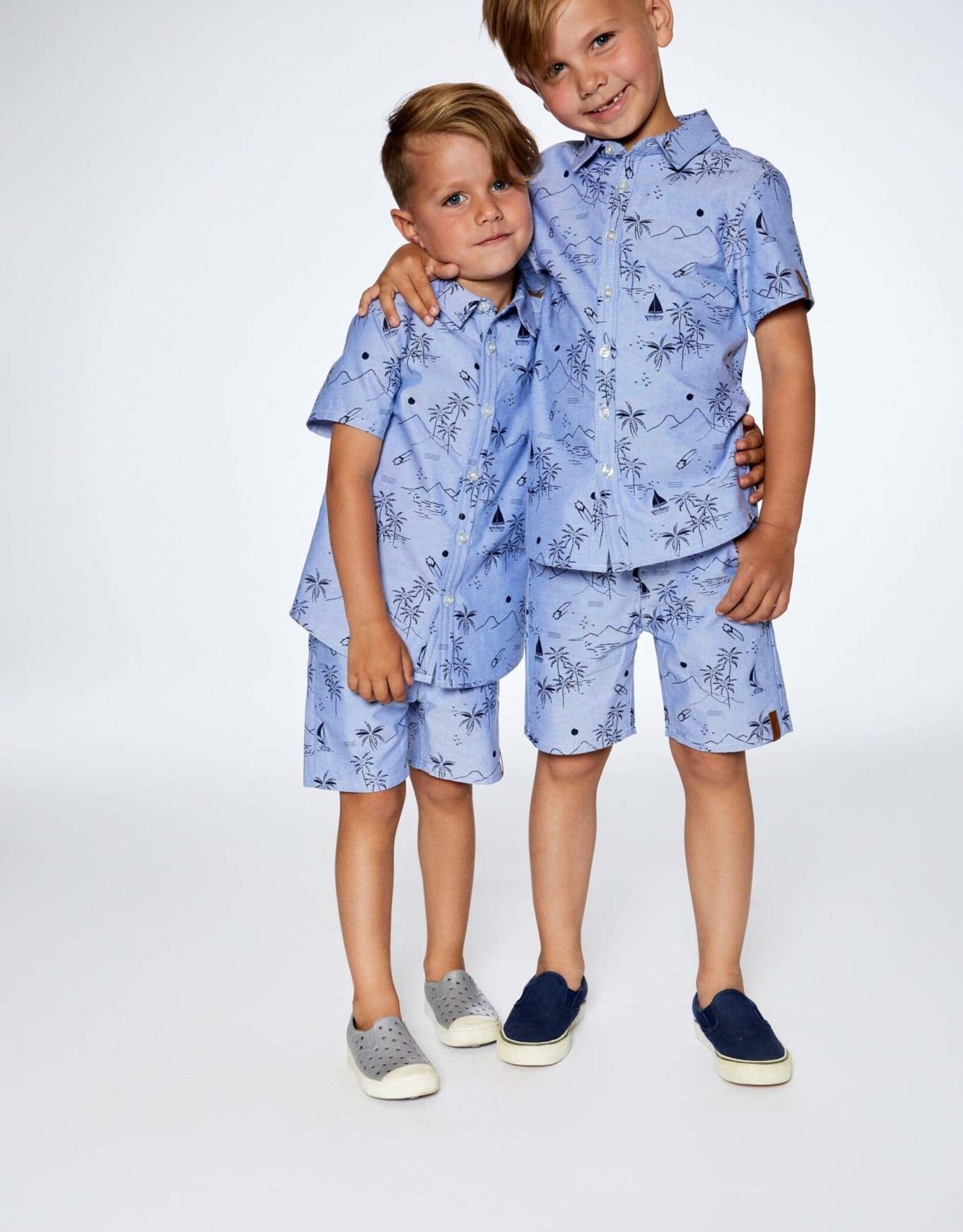 Deux Par Deux Printed Beach Chambray Short