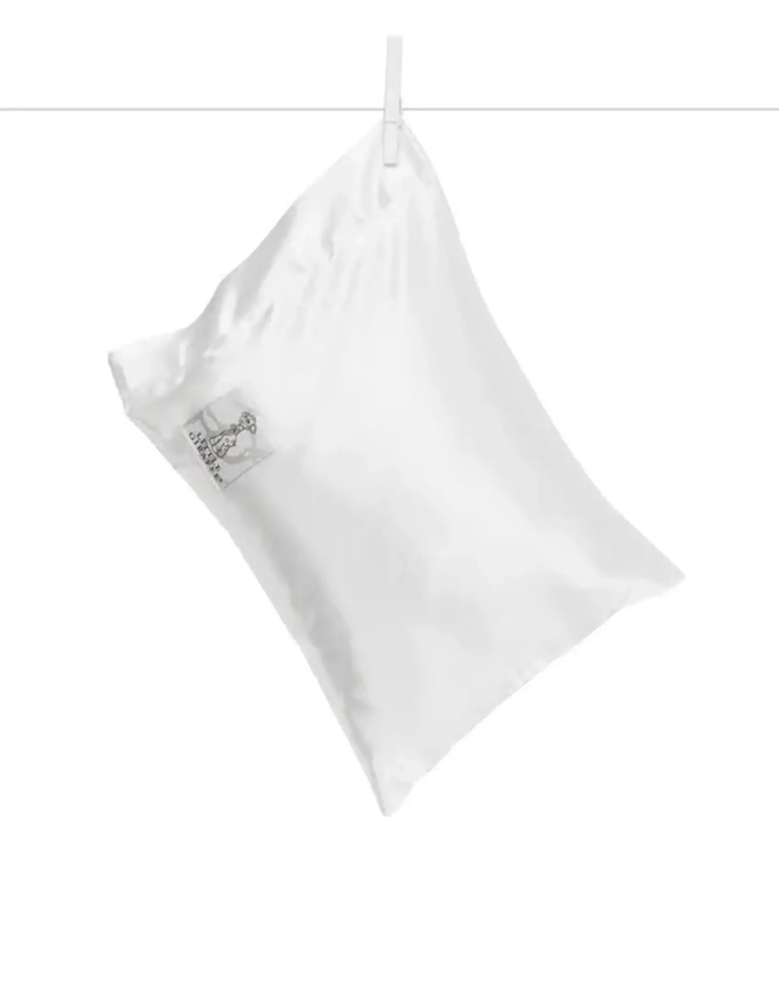 Little Giraffe Satin Nap Pillow