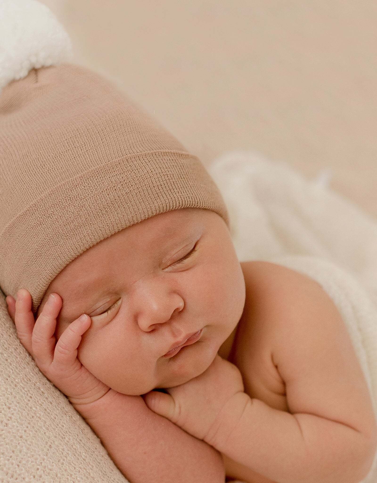 ilybean Nursery Beanie w/Pom