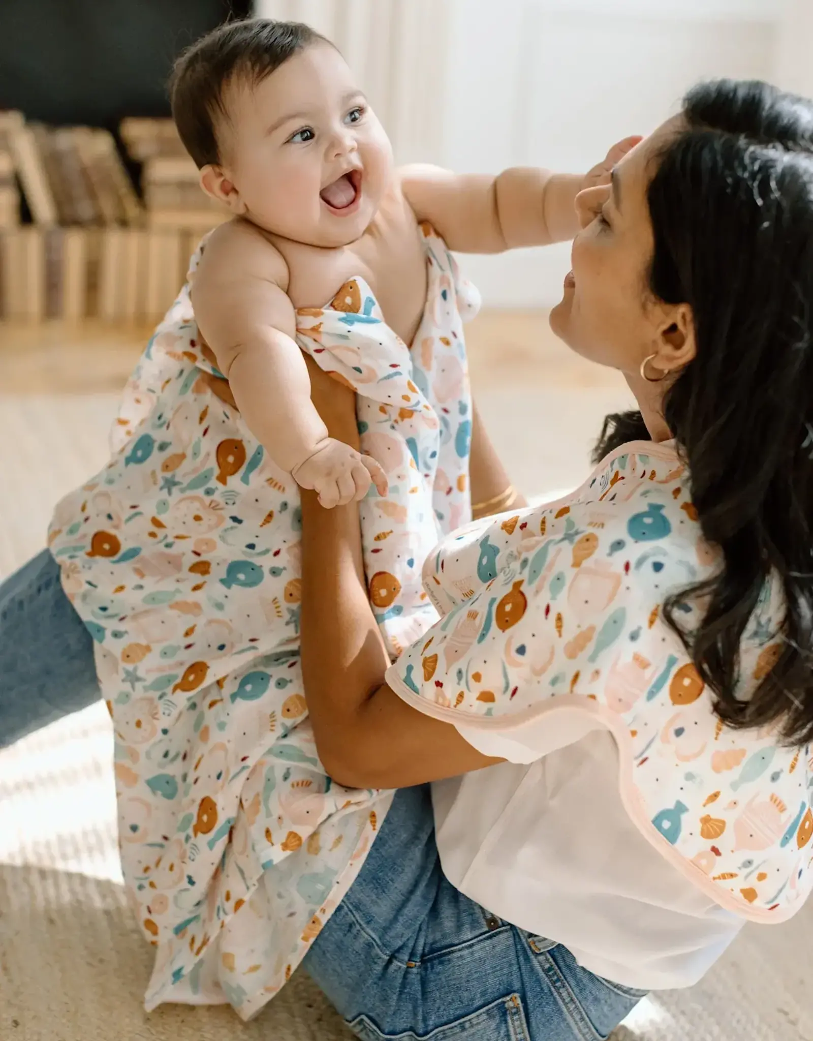 Loulou Lollipop Sun Kissed Muslin Blanket