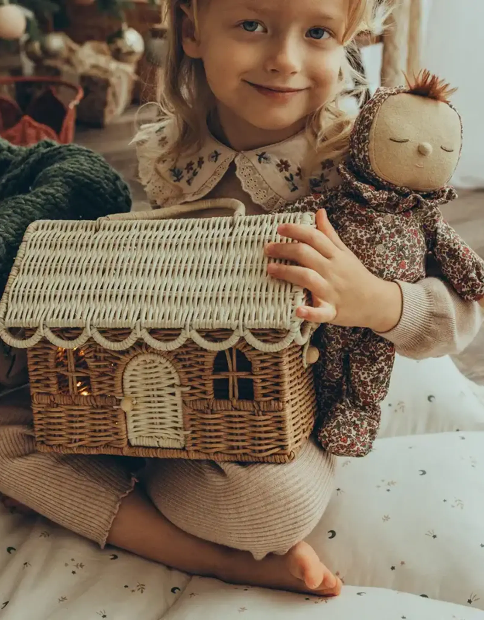 Olli Ella Rattan Gingerbread Casa Clutch