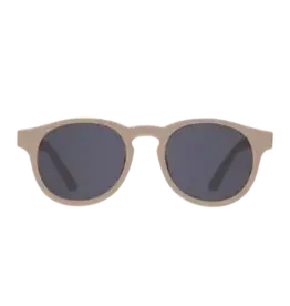 Babiators Eco Keyhole: Soft Sand Smoke Lenses