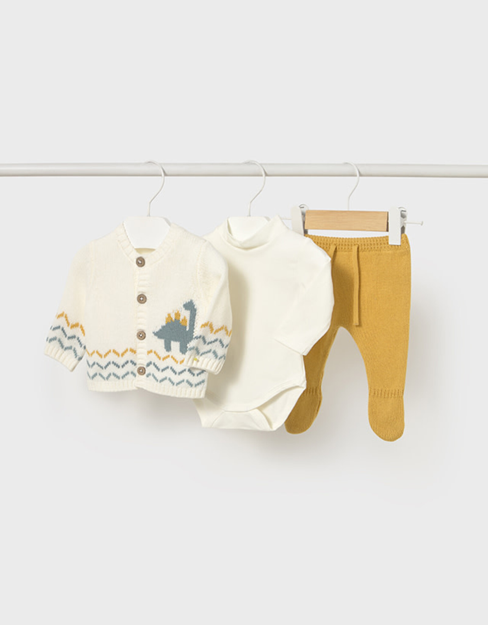 Mayoral Chamomile 3 pcs leg warmer set