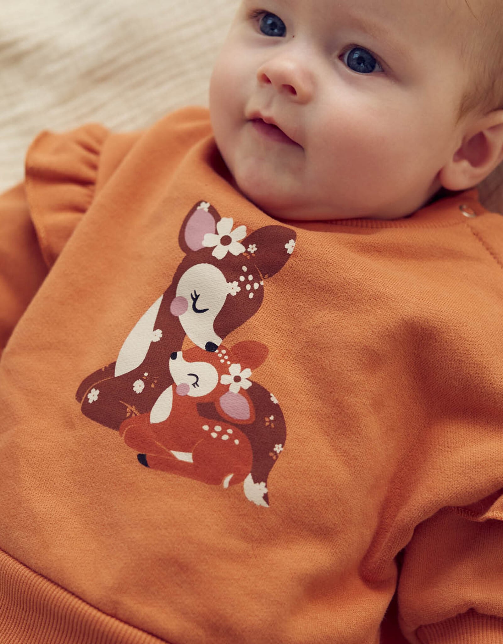 Green Cotton Cedar Deer Frill Sweatshirt