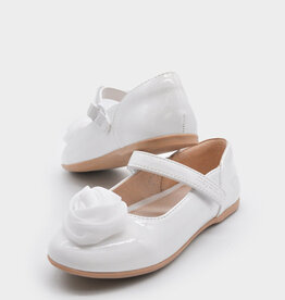 White Flats with Flower
