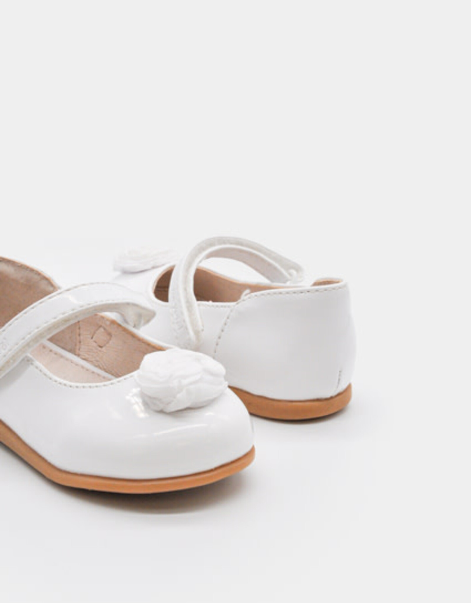 Mayoral White Flower Flats