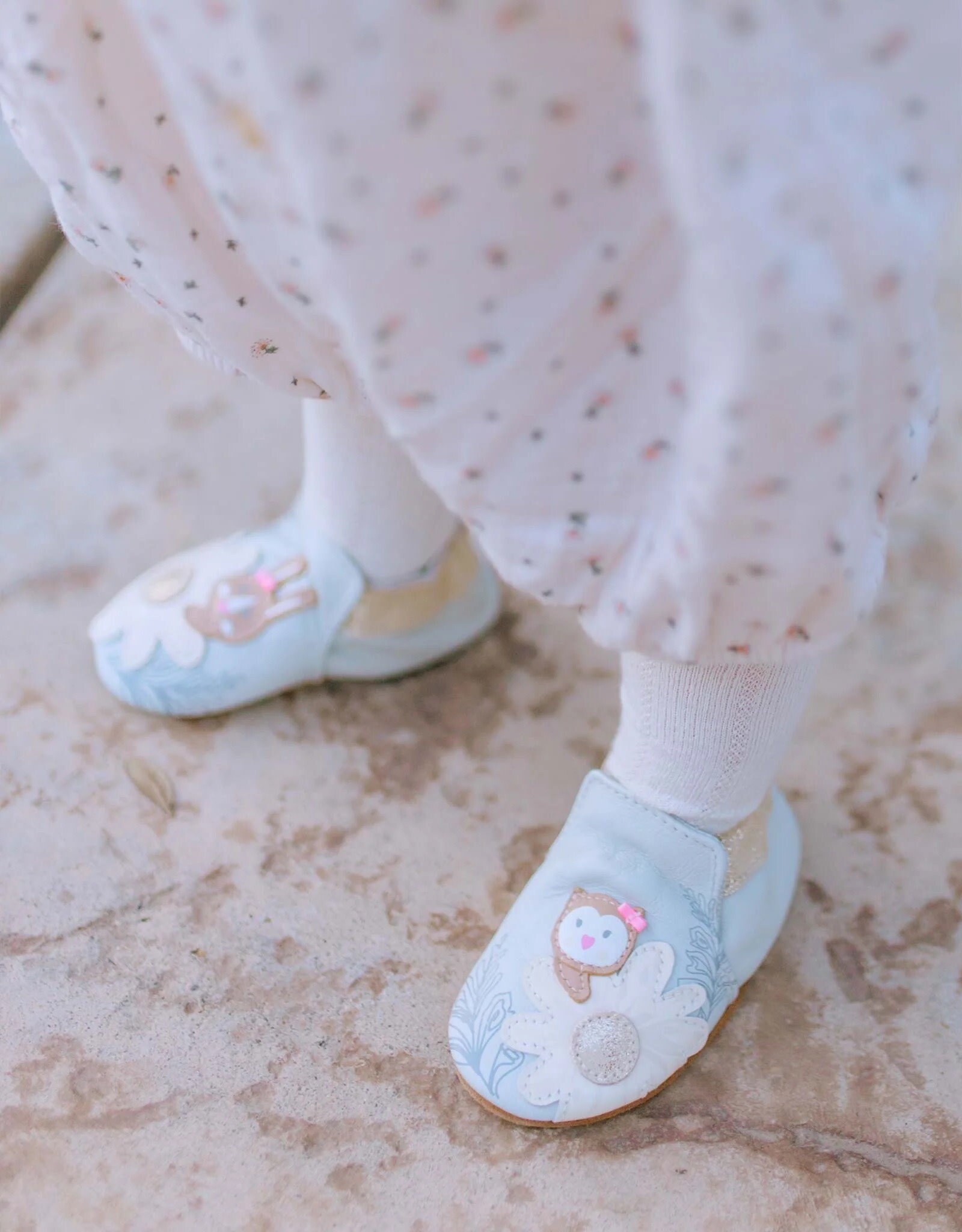 Robeez Peek-A-Boo Soft Soles