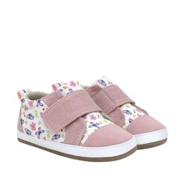 Robeez Rina First Kicks