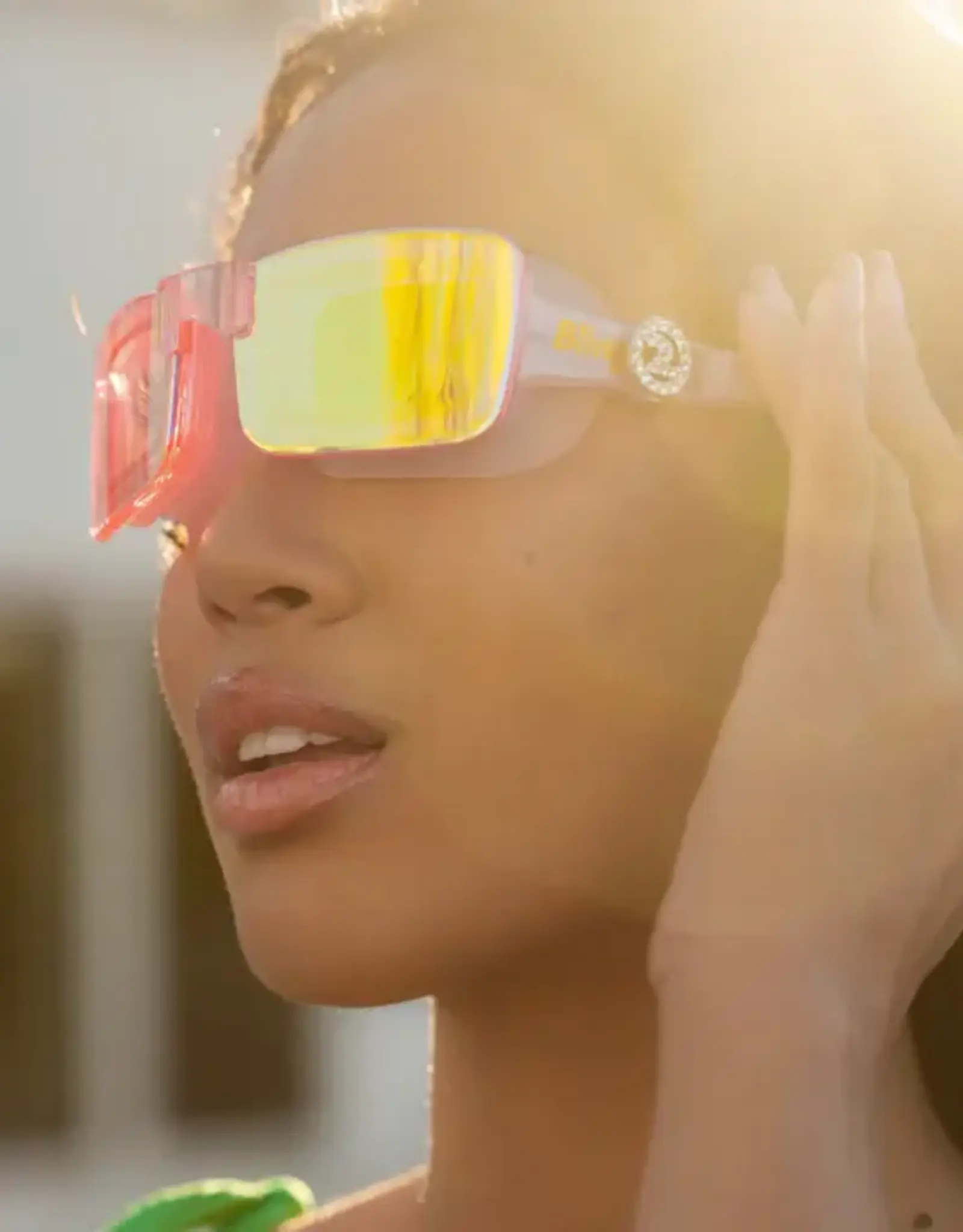 Bling 2 O Live with Vivacity