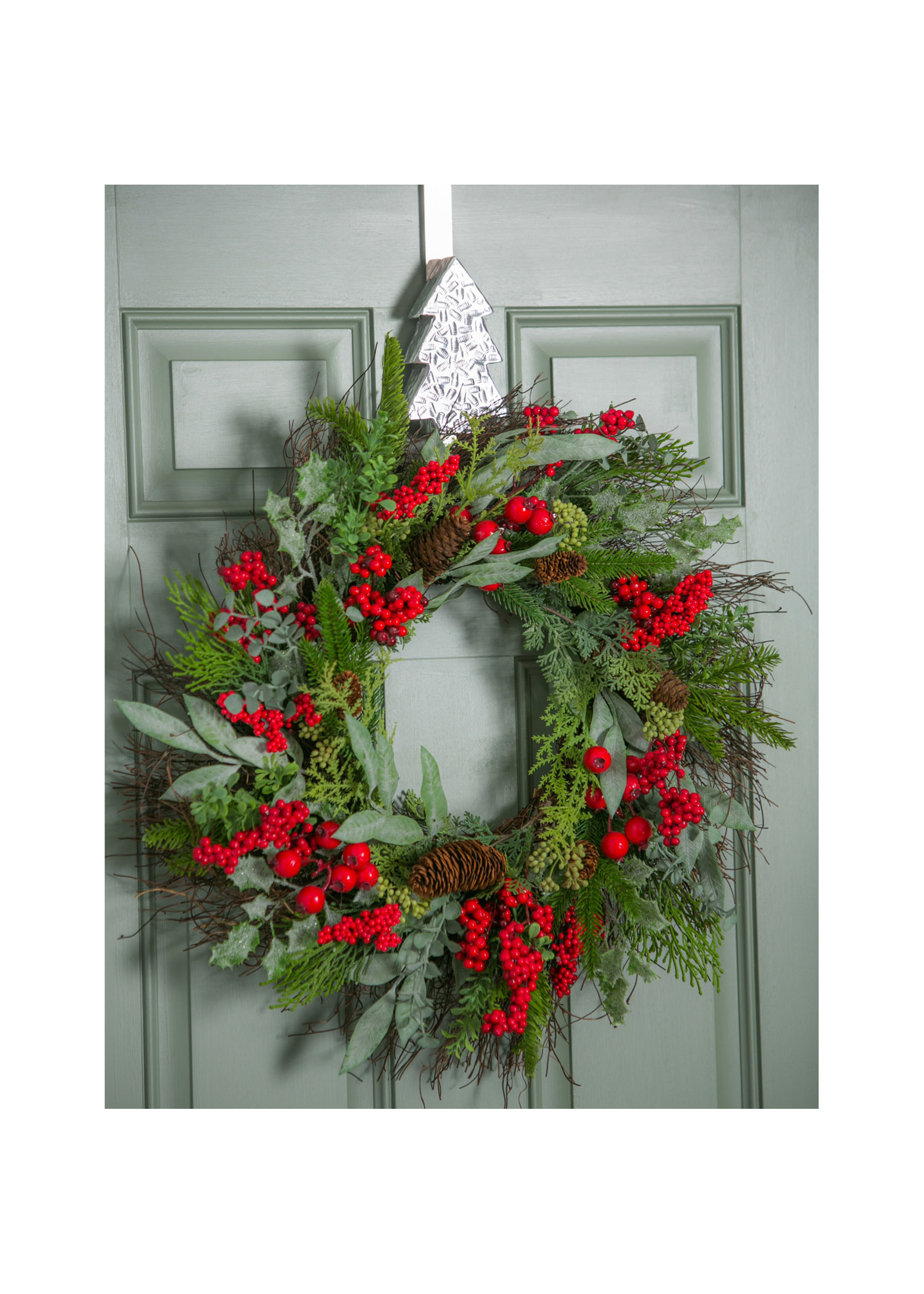 Evergreen Tree Metal Wreath Hanger