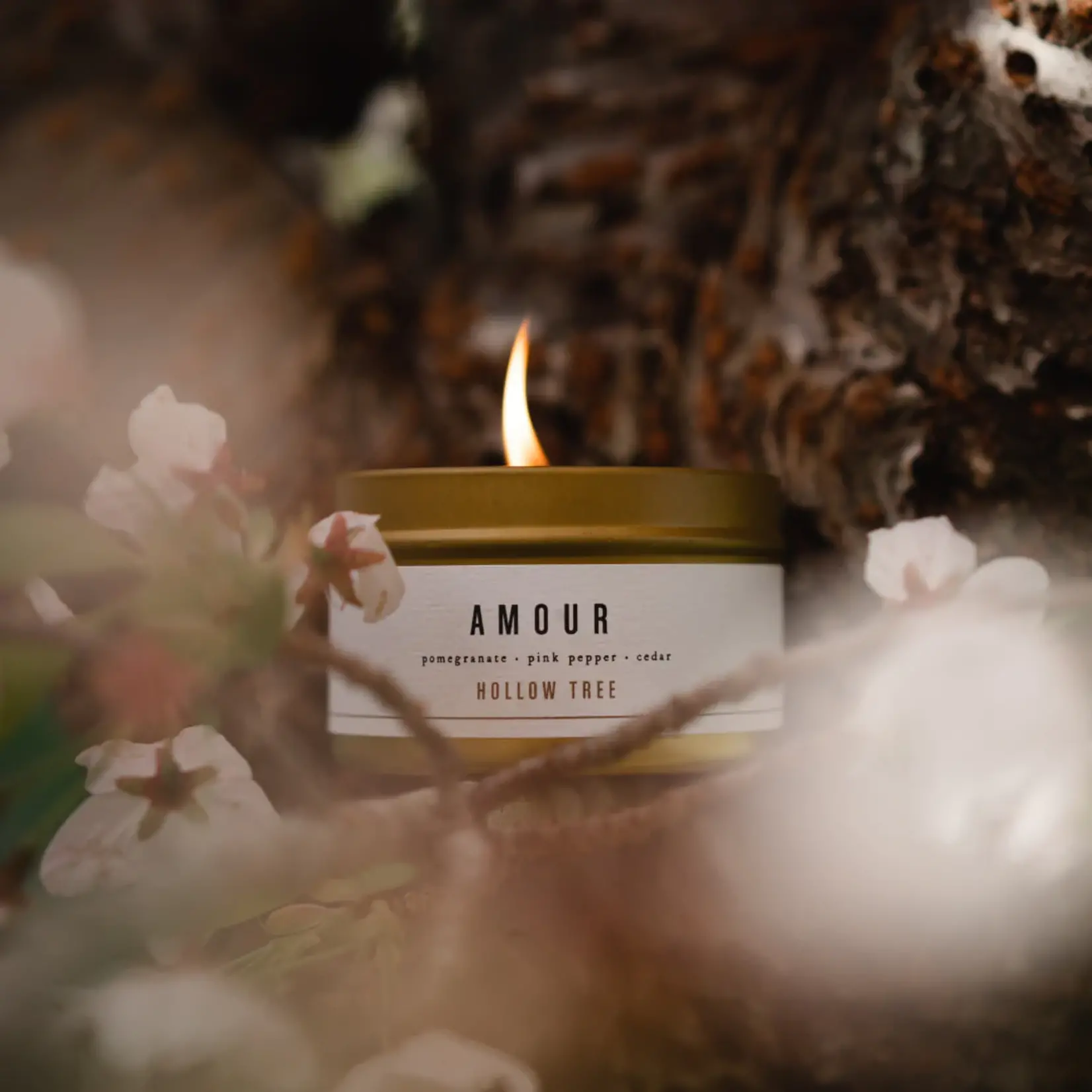 Hollow Tree Amour Travel Candle