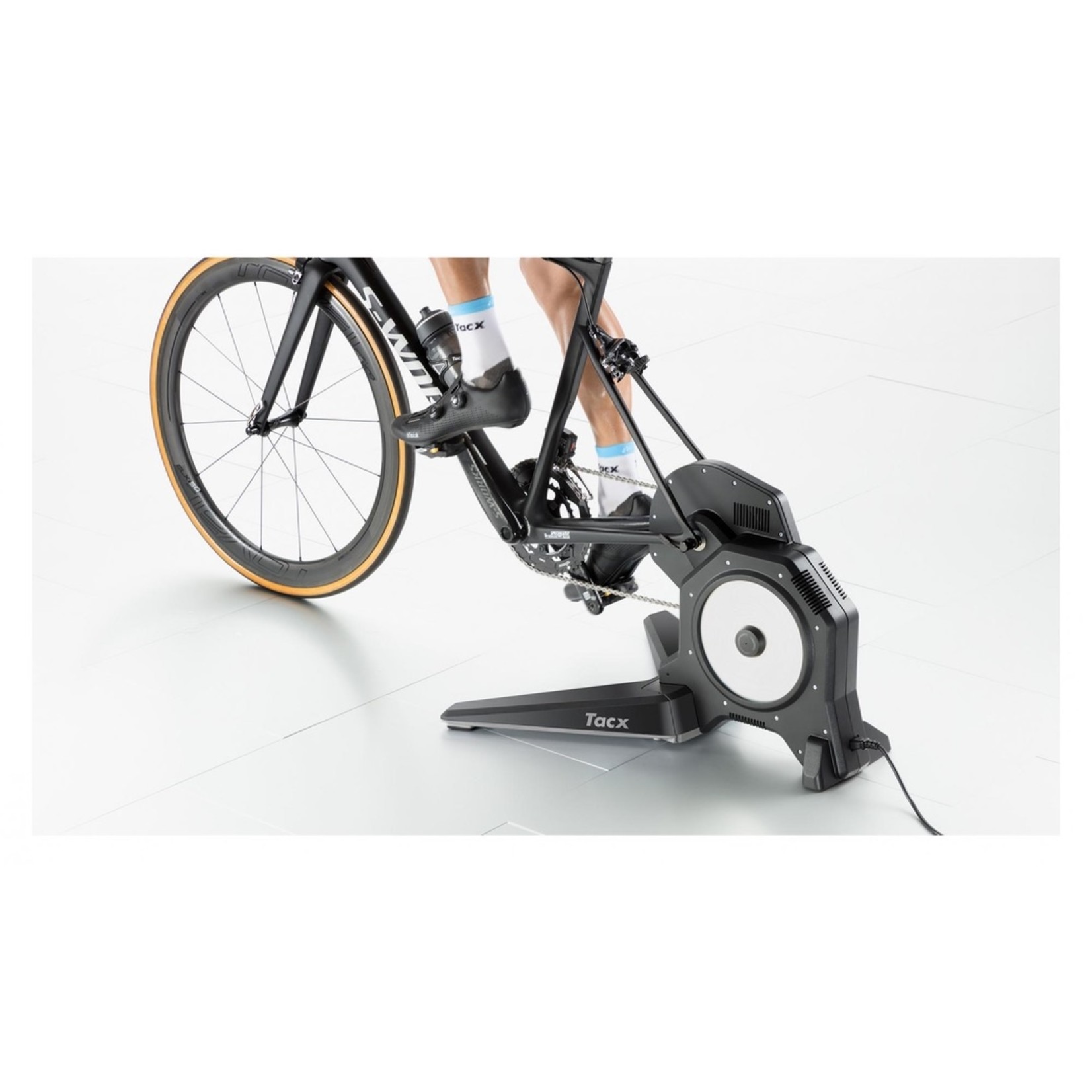 Flux S Smart, Trainer, Magnetic - Summit Cycles & Sports