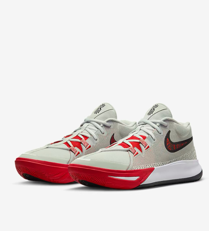 ナイキ　KYRIE FLYTRAP 6 nike-kyrie-flytrap-6-photon-