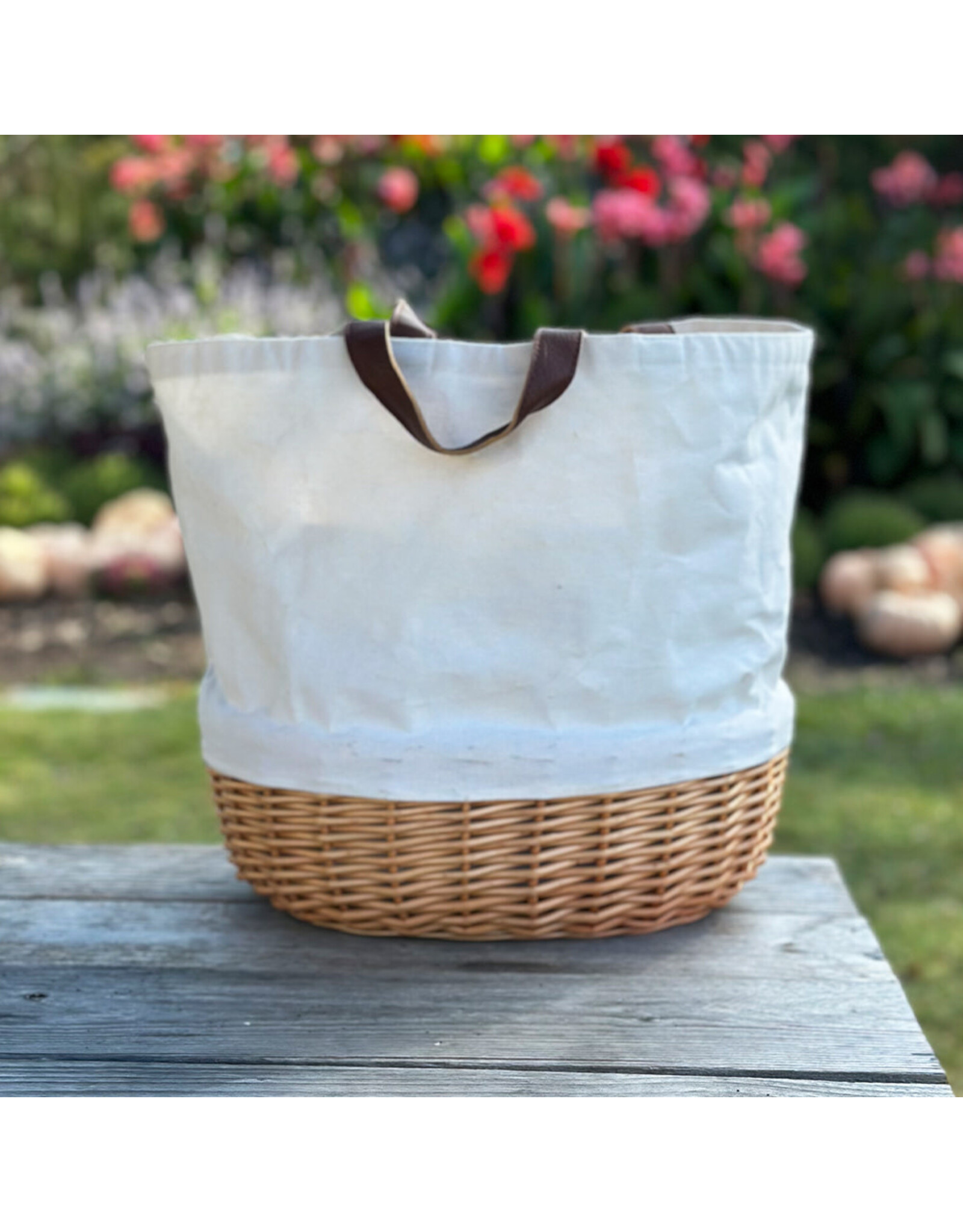 Cheekwood Canvas and Wicker Picnic Bag