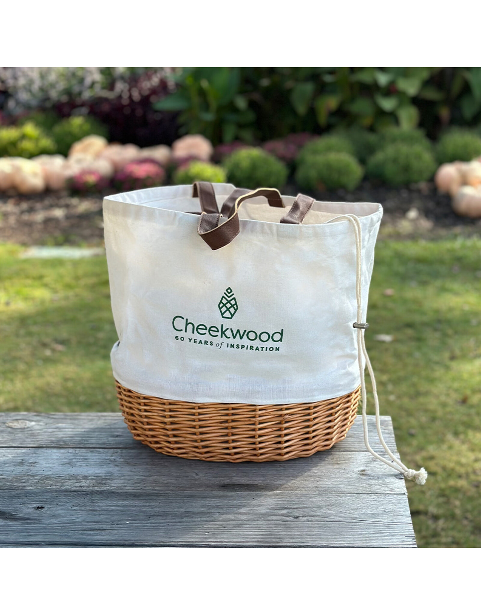 Cheekwood Canvas and Wicker Picnic Bag