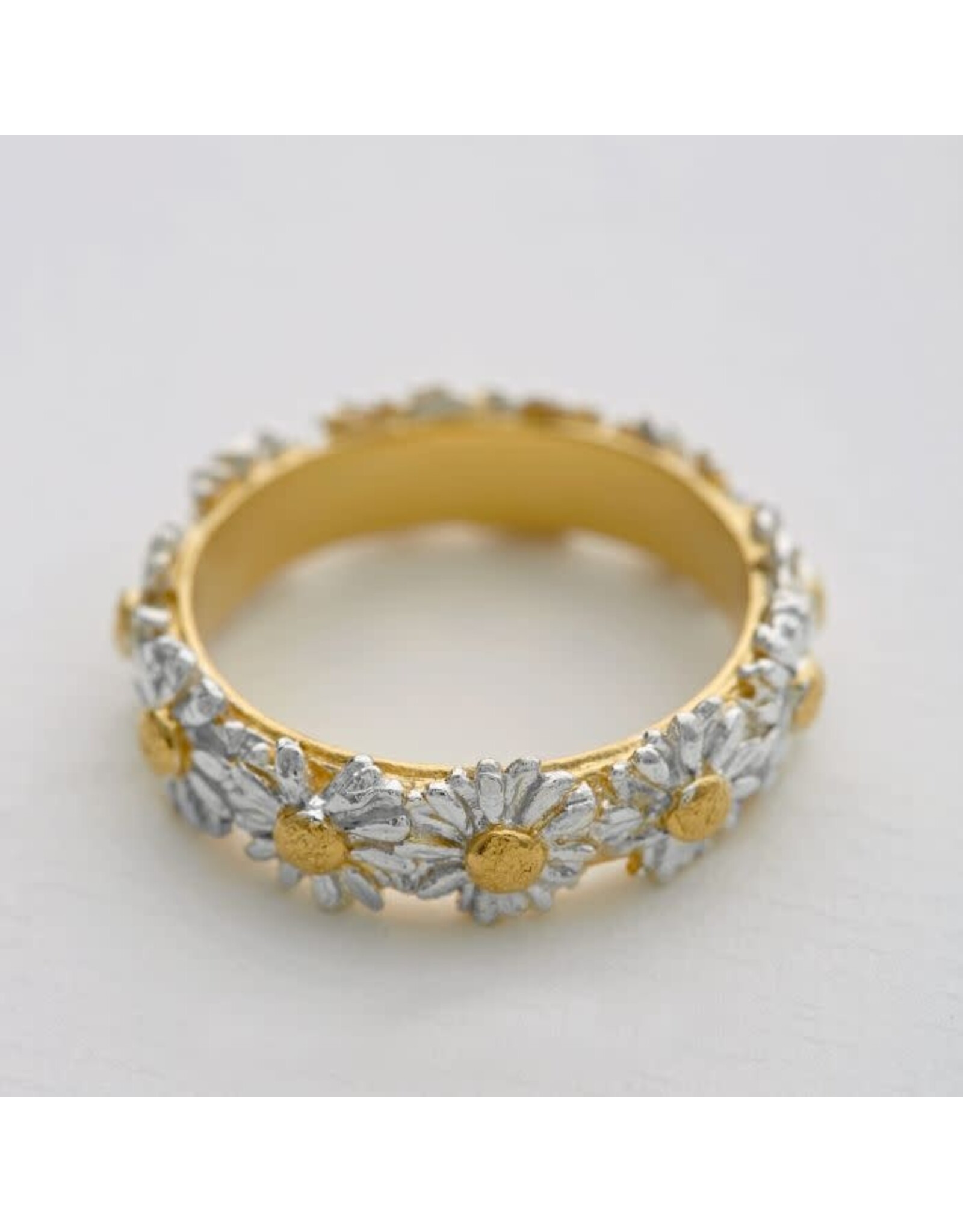 AM Daisy Wreath Ring