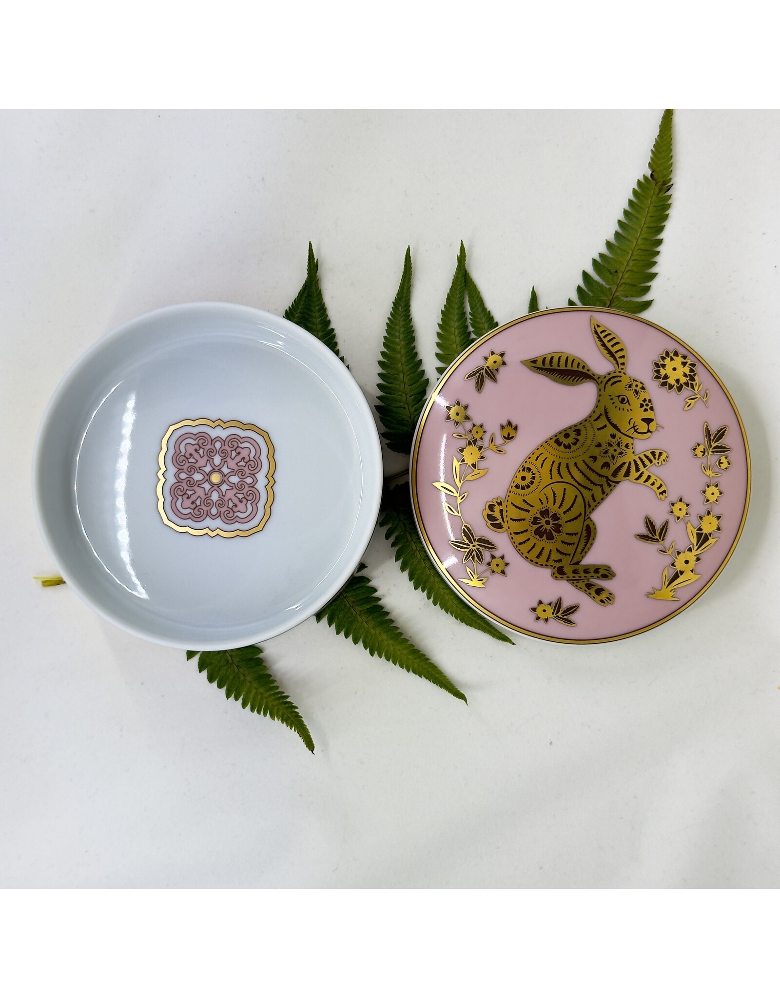 Round Porcelain Box